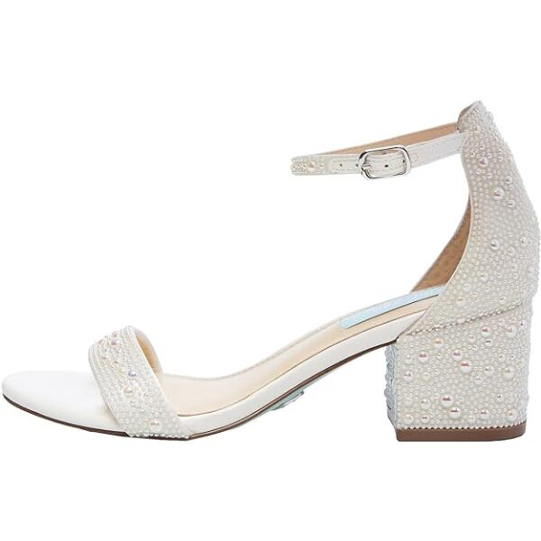 Blue by Betsey Johnson – White Heeled Sandals - Image 2